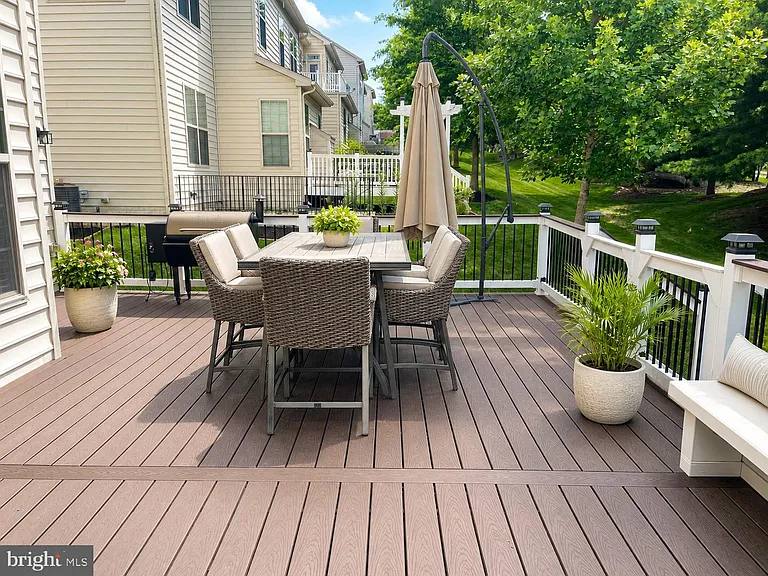 42695 Macauley Pl — Photo 24