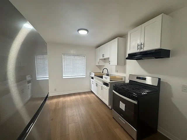 11116 S. Normandie Ave - #2 — Photo 3
