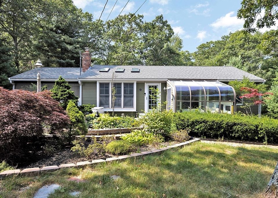 1st image of 67 Cliff Rd