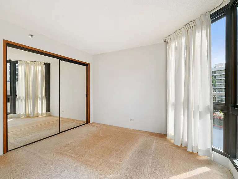 5070 Likini St #1 — Photo 3