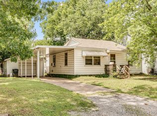 5677 W 3rd St, Tulsa, OK 74127