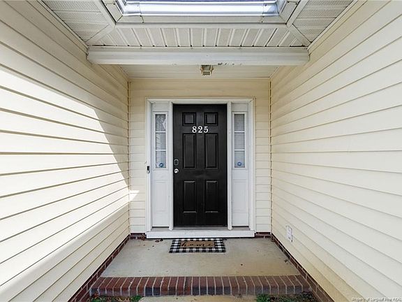 4th image of 825 Coathill St