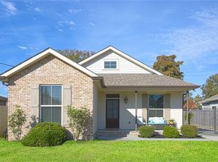 2712 Palmetto St, Chalmette, LA 70043