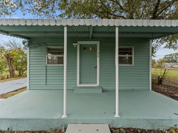 25 2nd Ave N, Texas City, TX 77590