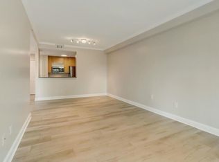 1074 Peachtree Walk NE Unit B222, Atlanta, GA 30309