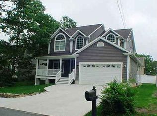 653 Summit Ave, Brick, NJ 08724