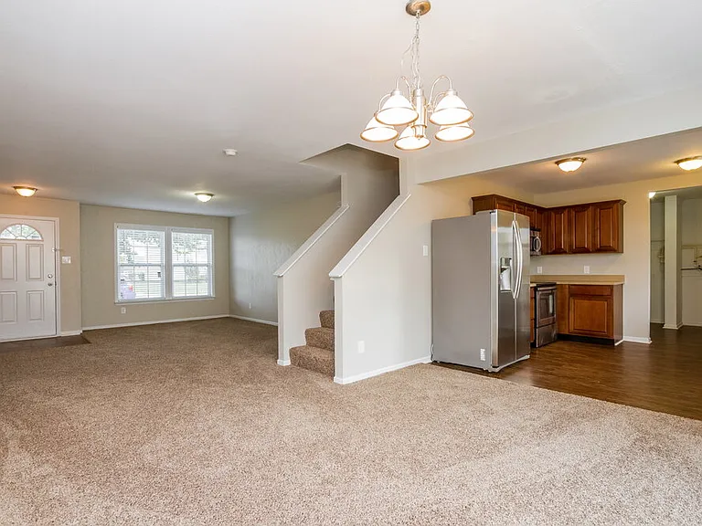 1626 Blue Grass Pkwy — Photo 7