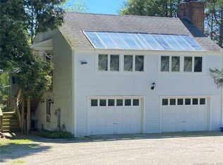 930 Oenoke Rdg #A, New Canaan, CT 06840