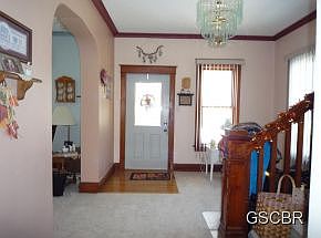 4th image of 2122 Douglas St