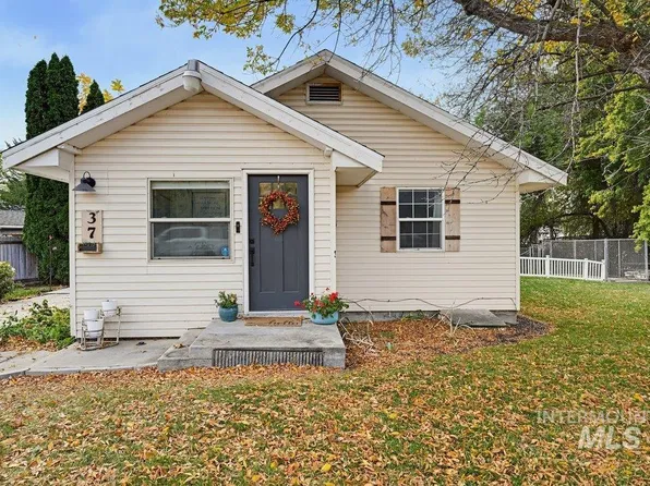 37 4th St N, Nampa, ID 83687