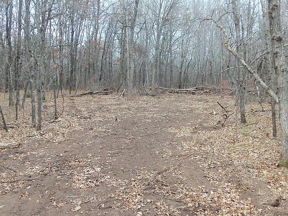 3rd image of 7 Canute Creek Trl