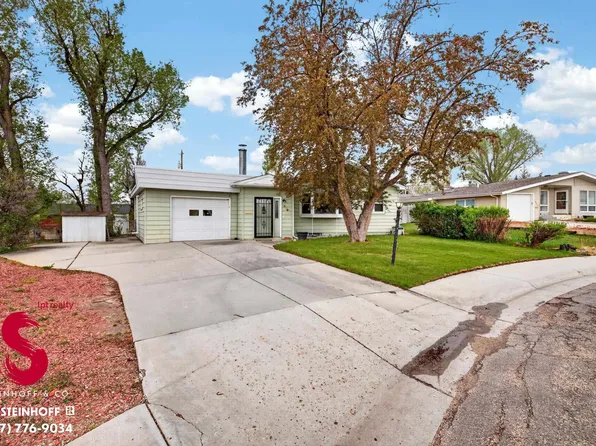 2705 E 11th St, Casper, WY 82609