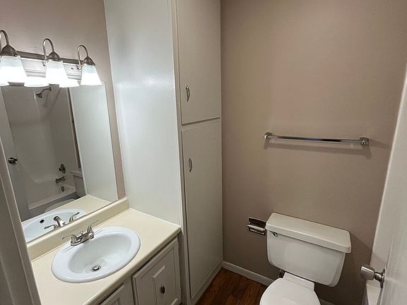 5th image of 7525 Pierce St #7511-01