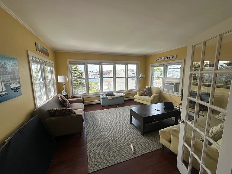 286 Front St — Photo 17