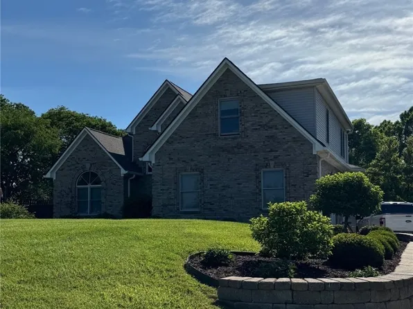 4704 Turnberry Drive, Floyds Knobs, IN 47119