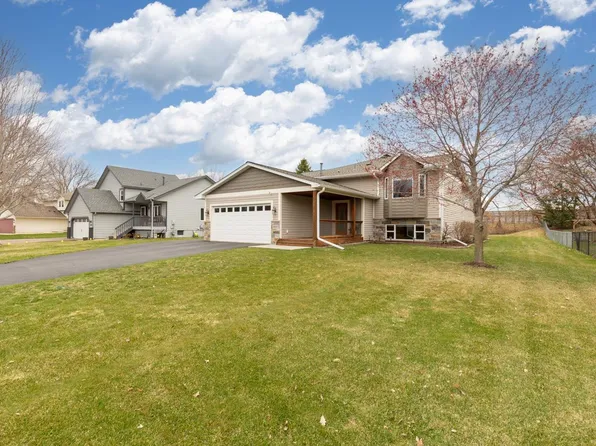 8537 Chanhassen Hills Dr S, Chanhassen, MN 55317