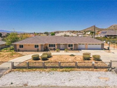 16350 Malahat Rd, Apple Valley, CA, 92307