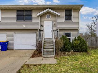 45 Parkview Ct, North Liberty, IA