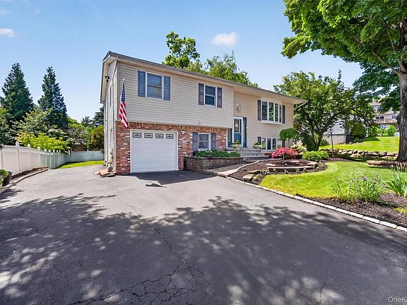 2nd image of 17 McGovern Drive