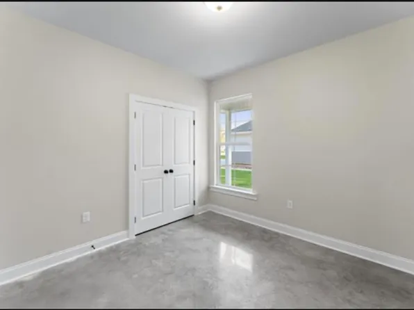 29537 Bloss Ave, Livingston, LA 70754