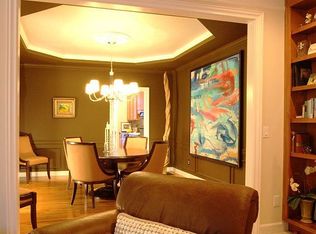 19 Carrington Way, Sandy Springs, GA 30328