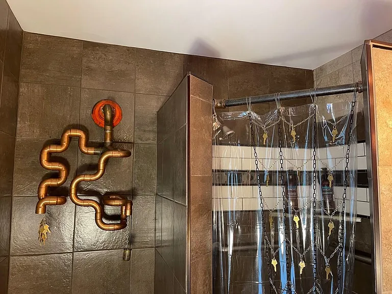 Brickhouse Suite Bathroom Shower
