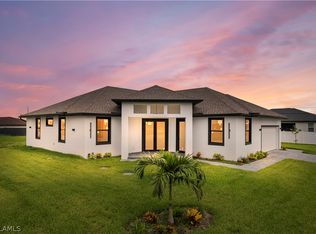 343 Kismet Pkwy E, Cape Coral, FL 33909