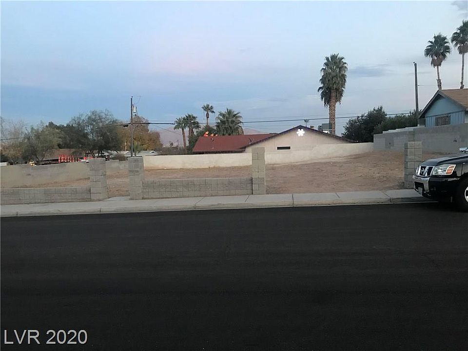 2nd image of 1305 S 15th St