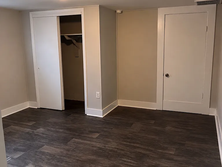 1210 Vermont Ave #1 — Photo 4