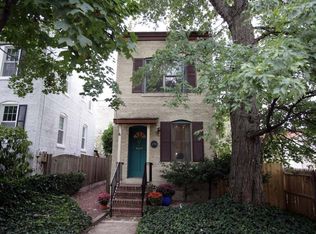 4004 Ellicott St NW, Washington, DC 20016