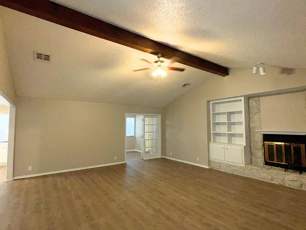 200 Lochwood Cir. Yukon, OK 73099 — Photo 3
