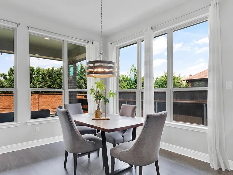1301 Skyflower Ln — Photo 10
