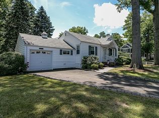 201 Wyoming St, Westfield, NJ 07090