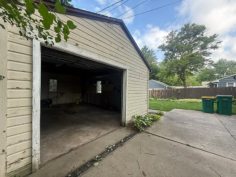 7425 Ann Arbor St — Photo 20