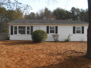 2126 Robin Hood Dr, Danville, VA 24540