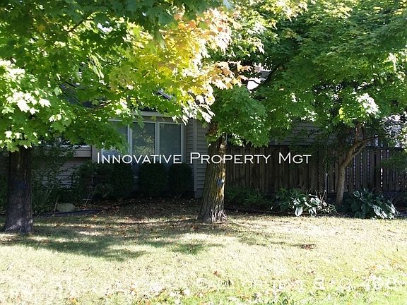 2nd image of 4164 Larchmont Ave