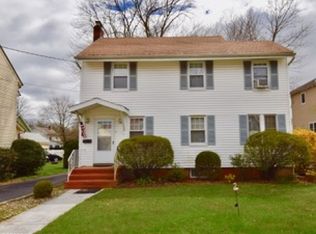 26 Warner Ave, Springfield, NJ 07081
