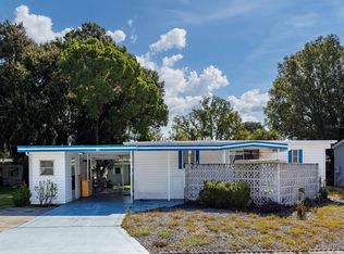 2741 Vindale Rd, Tavares, FL 32778