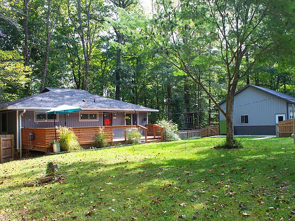 2nd image of 4420 N Benton Ct