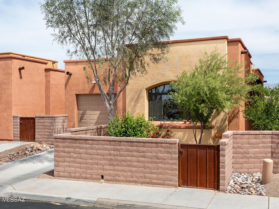 1st image of 8784 E Perry Park Cir