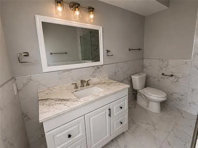 1309 Foy St — Photo 12