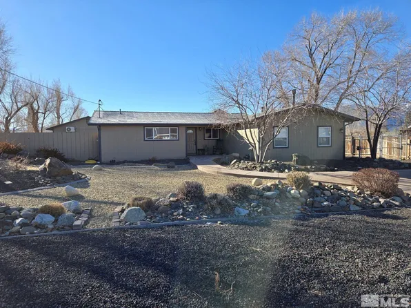 1307 Jobs Peak Dr, Gardnerville, NV 89460