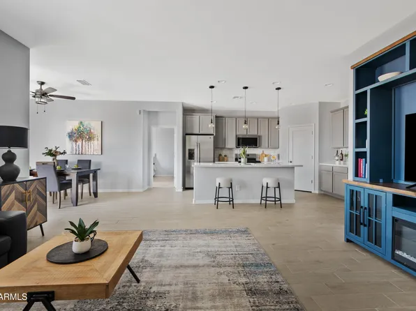 766 W WIND CAVE Drive, San Tan Valley, AZ 85140