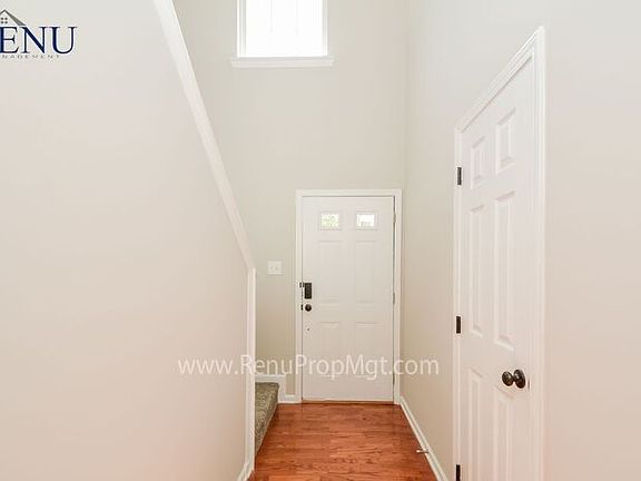 2nd image of 108 Willowbrook Dr