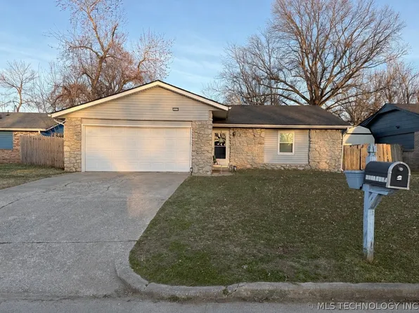 3229 S 214th East Ave, Broken Arrow, OK 74014