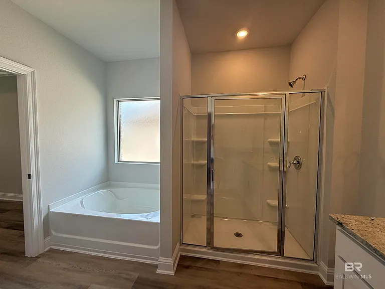 429 Parkerman Ave — Photo 10
