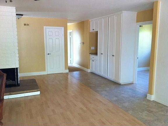 3rd image of 3241 Mount Tami Dr