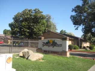 3901 Q St APT 54A, Bakersfield, CA 93301