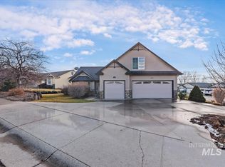 1645 NE Cinder Loop, Mountain Home, ID 83647