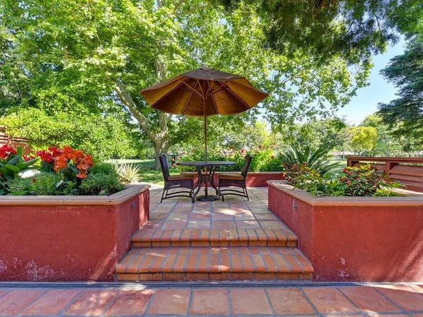 44746 Garden Ct, El Macero, CA 95618